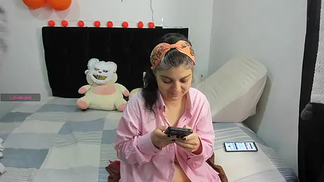 Yin yang hot online show from October 2025 10:25:02 AM