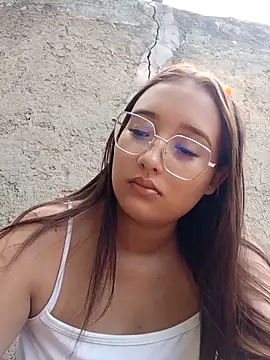 young dairy01 online show from December 2025 11:38:02 AM