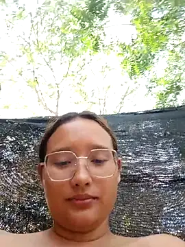 young dairy01 online show from November 2025 11:54:01 AM