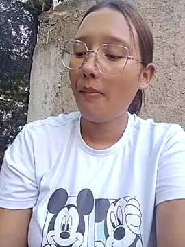 young dairy01 online show from November 2025 12:19:02 PM