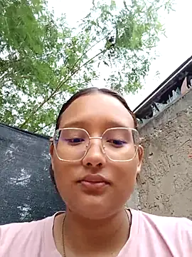 young dairy01 online show from November 2025 12:09:02 PM