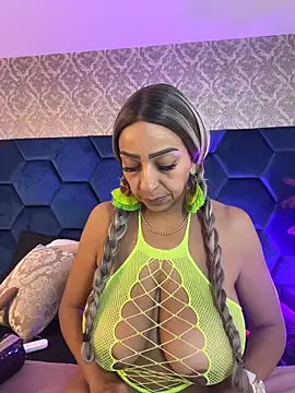 Angelina Roa online show from May 2026 02:09:02 PM