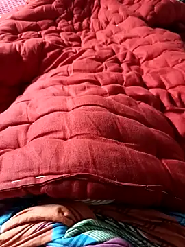 Snapshot of WrongAngle30 chatting on November 2025 05:06:02 PM WrongAngle30 online show from November 2025 05:06:02 PM