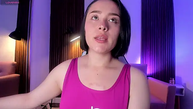 Snapshot of MAGIC_VERA chatting on June 2026 03:22:01 AM MAGIC VERA online show from June 2026 03:22:01 AM