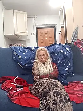 Conny Shellie online show from November 2025 11:10:02 AM