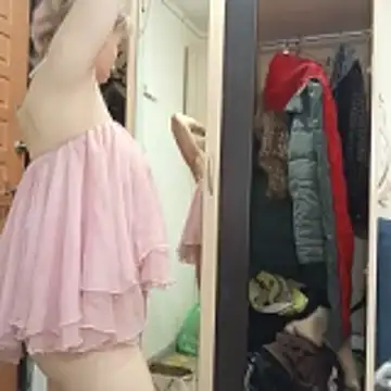 Conny Shellie online show from April 2026 01:23:02 PM