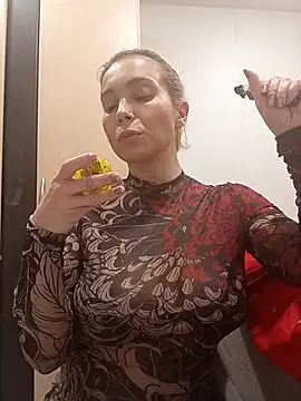 Conny Shellie online show from December 2025 09:09:02 PM