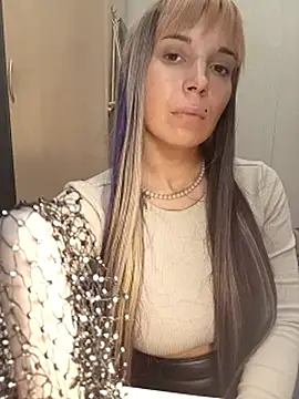 Conny Shellie online show from February 2026 10:40:02 PM