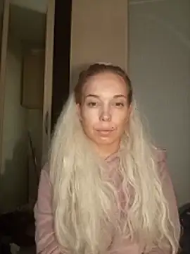 Conny Shellie online show from March 2026 10:16:01 PM