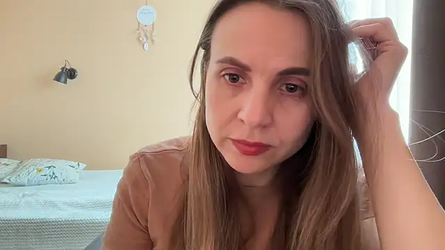 Snapshot of AnnieLove7722 chatting on May 2026 08:39:02 AM AnnieLove7722 online show from May 2026 08:39:02 AM
