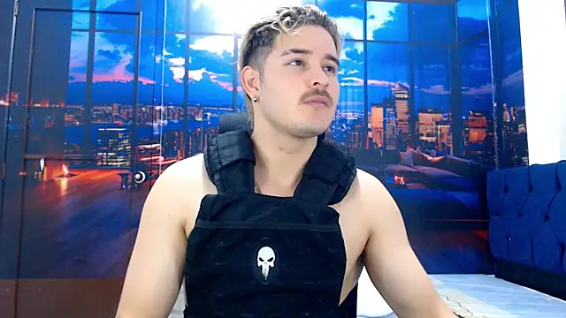AlexPiersss online show from October 2025 07:15:02 PM