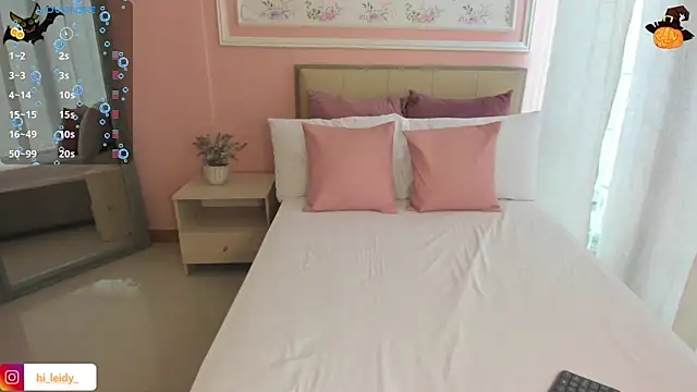 ivy aoki online show from November 2025 04:55:02 PM