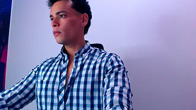 DominicBlazze online show from October 2025 07:04:02 PM