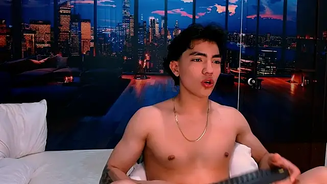 RomeoMillerr online show from November 2025 07:07:01 PM