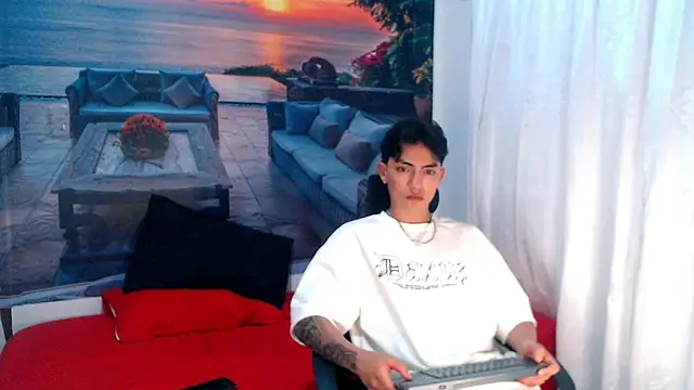 RomeoMillerr online show from January 2026 08:36:02 PM