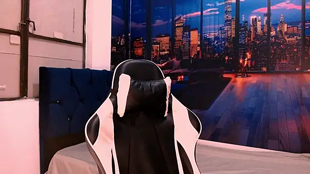 RomeoMillerr online show from November 2025 07:08:02 PM