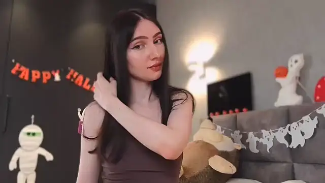 AnaMoonlight online show from November 2025 04:34:01 PM