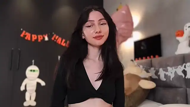 AnaMoonlight online show from October 2025 09:00:01 PM