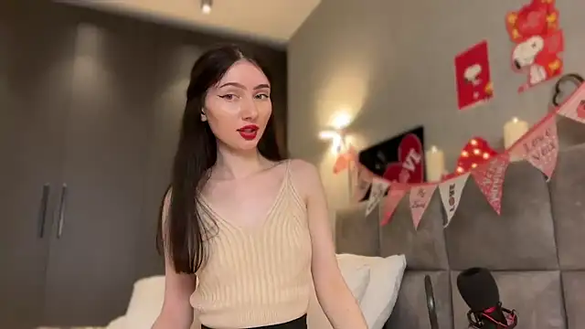 AnaMoonlight online show from February 2026 12:05:01 PM