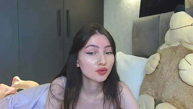 AnaMoonlight online show from March 2026 05:02:01 AM