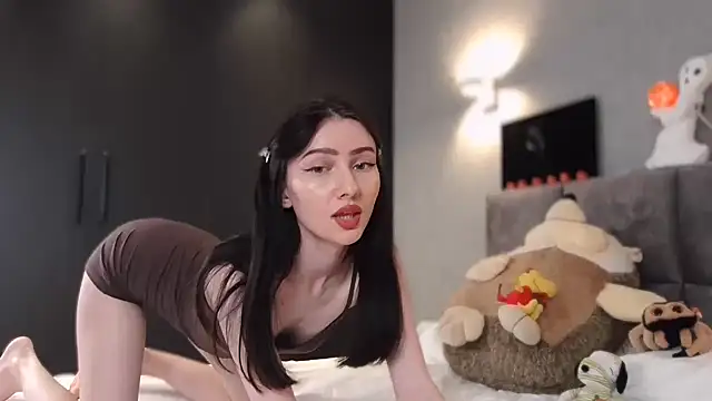 AnaMoonlight online show from October 2025 10:21:01 PM