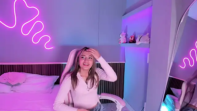 Athenea  fox online show from April 2026 11:59:02 AM