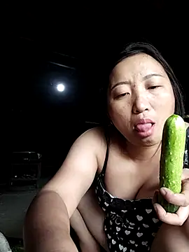 Snapshot of zhen-zo chatting on October 2025 03:38:02 AM zhen-zo online show from October 2025 03:38:02 AM