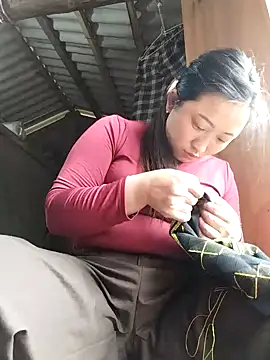 zhen-zo online show from February 2026 02:02:01 AM