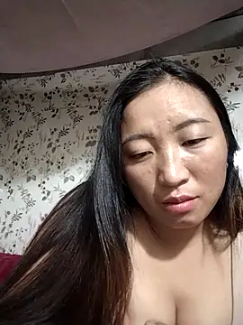 Snapshot of zhen-zo chatting on November 2025 06:05:01 AM zhen-zo online show from November 2025 06:05:01 AM