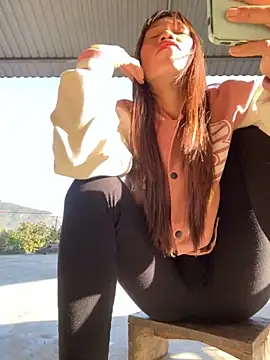 nhinhi-sexy online show from November 2025 01:28:02 AM