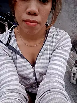 Snapshot of nhinhi-sexy chatting on October 2025 10:14:02 AM nhinhi-sexy online show from October 2025 10:14:02 AM