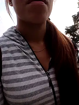 nhinhi-sexy online show from October 2025 11:25:02 PM