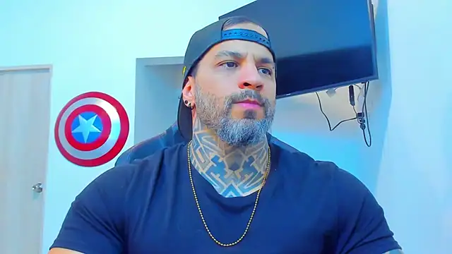 JoshRigby online show from December 2025 09:28:02 PM