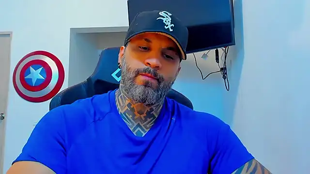 JoshRigby online show from January 2026 07:06:02 PM