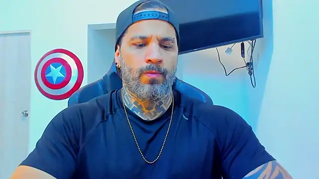 JoshRigby online show from January 2026 07:07:02 PM