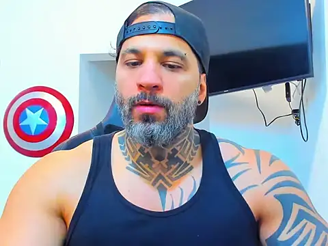 Snapshot of JoshRigby chatting on December 2025 08:08:02 PM JoshRigby online show from December 2025 08:08:02 PM