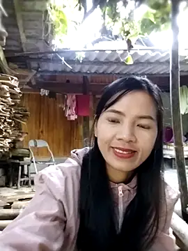 Snapshot of lmc-zz chatting on November 2025 12:43:02 AM lmc-zz online show from November 2025 12:43:02 AM