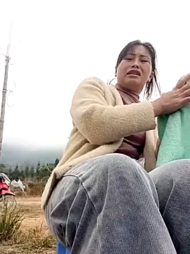 Snapshot of buddy-sexy chatting on December 2025 01:33:01 AM buddy-sexy online show from December 2025 01:33:01 AM