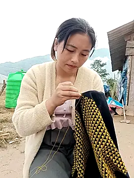 buddy-sexy online show from December 2025 01:54:02 AM