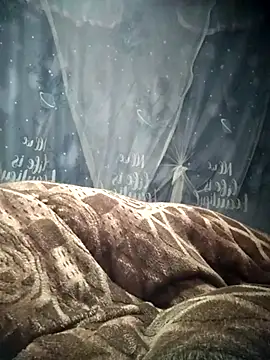 Snapshot of buddy-sexy chatting on November 2025 01:38:01 PM buddy-sexy online show from November 2025 01:38:01 PM