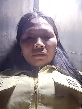 Snapshot of bree-zz chatting on February 2026 01:19:01 PM bree-zz online show from February 2026 01:19:01 PM