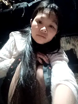 Snapshot of bree-zz chatting on February 2026 11:37:02 PM bree-zz online show from February 2026 11:37:02 PM