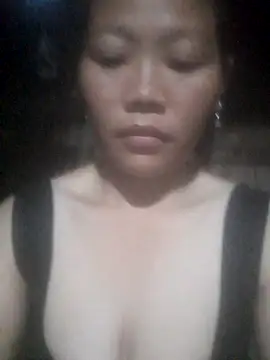 bree-zz online show from November 2025 11:32:01 PM