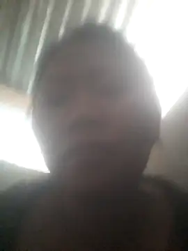 bree-zz online show from November 2025 06:29:01 AM