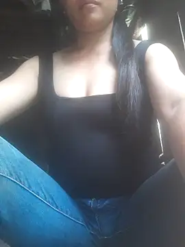 Snapshot of bree-zz chatting on September 2025 01:44:01 AM bree-zz online show from September 2025 01:44:01 AM