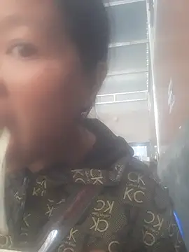 Snapshot of bree-zz chatting on October 2025 01:09:01 AM bree-zz online show from October 2025 01:09:01 AM