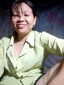 bree-zz online show from March 2026 11:44:01 AM