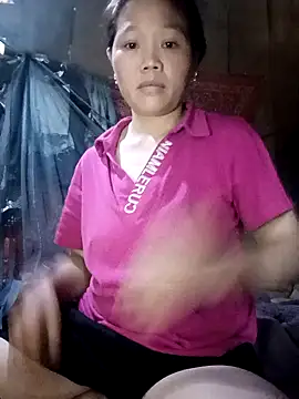 Snapshot of bree-zz chatting on December 2025 05:29:02 AM bree-zz online show from December 2025 05:29:02 AM