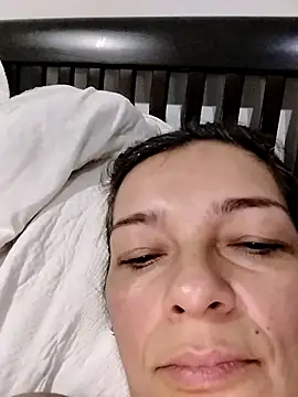 Carol Miss2 online show from November 2025 02:20:01 PM