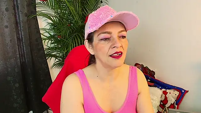 Carol Miss2 online show from December 2025 11:31:01 AM